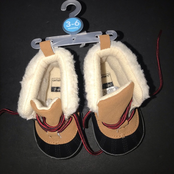 Carter’s duck boots - Picture 2 of 4